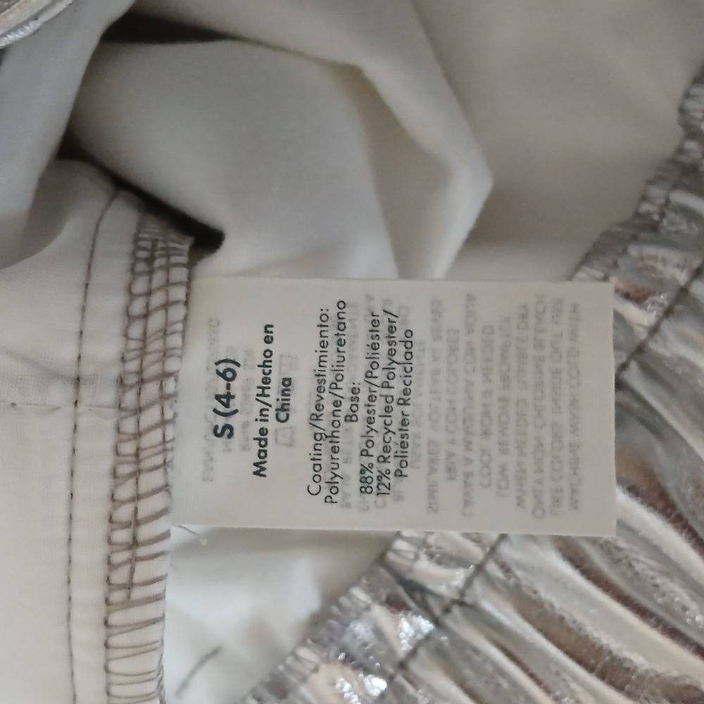No Boundaries S Juniors High Rise Metallic Cargo Pants - Picture 6 of 13